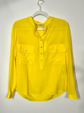 Stella McCartney NWT 100% Silk Mock Neck Blouse in Yellow